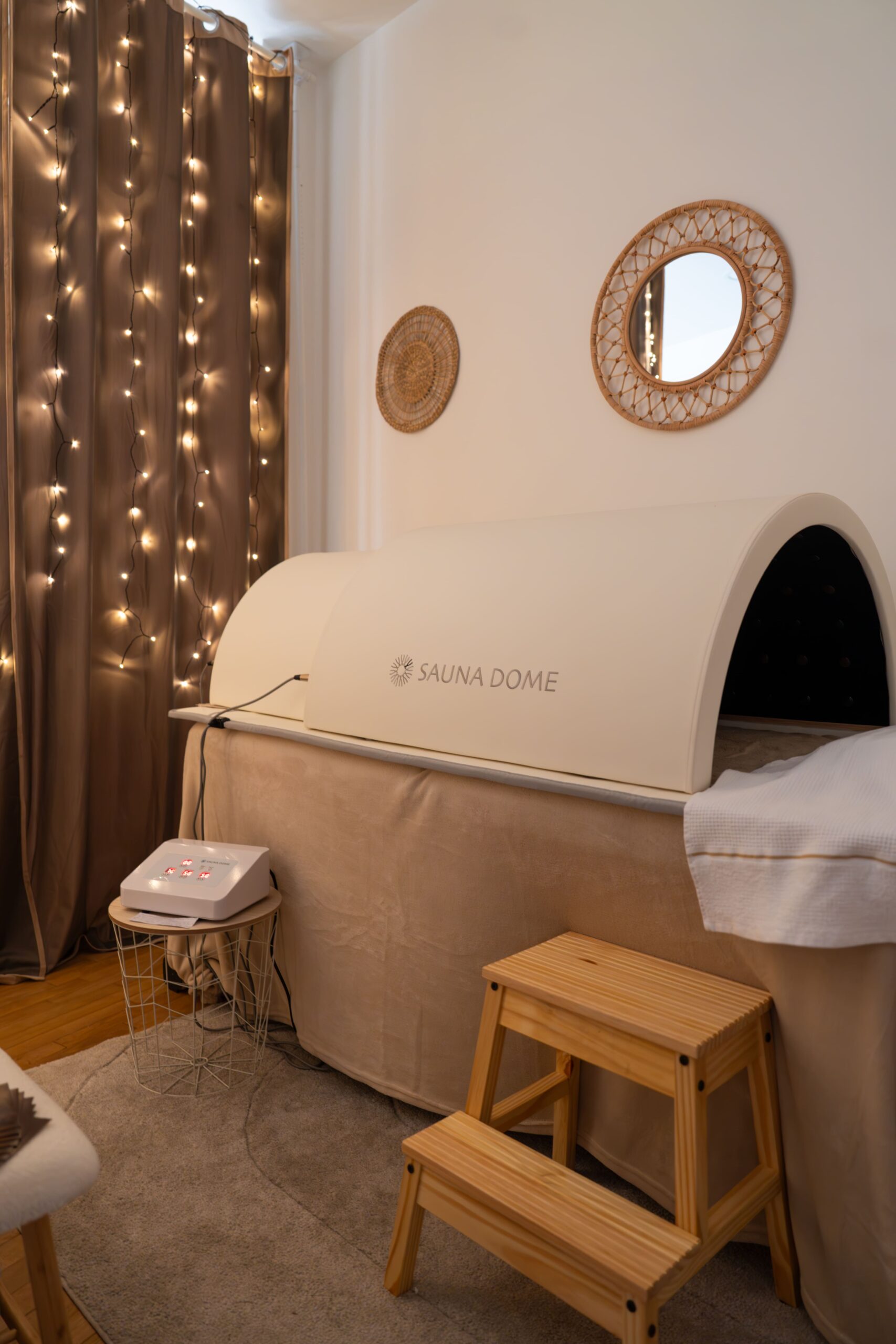 Séance d'infrathérapie en sauna dôme japonais à Vichy